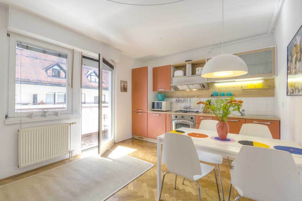 Apartments Fine Ziherlova Liubliana Habitación foto
