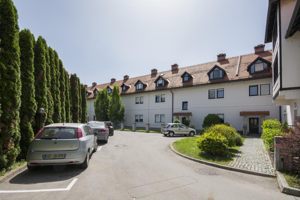 Apartments Fine Ziherlova Liubliana Habitación foto